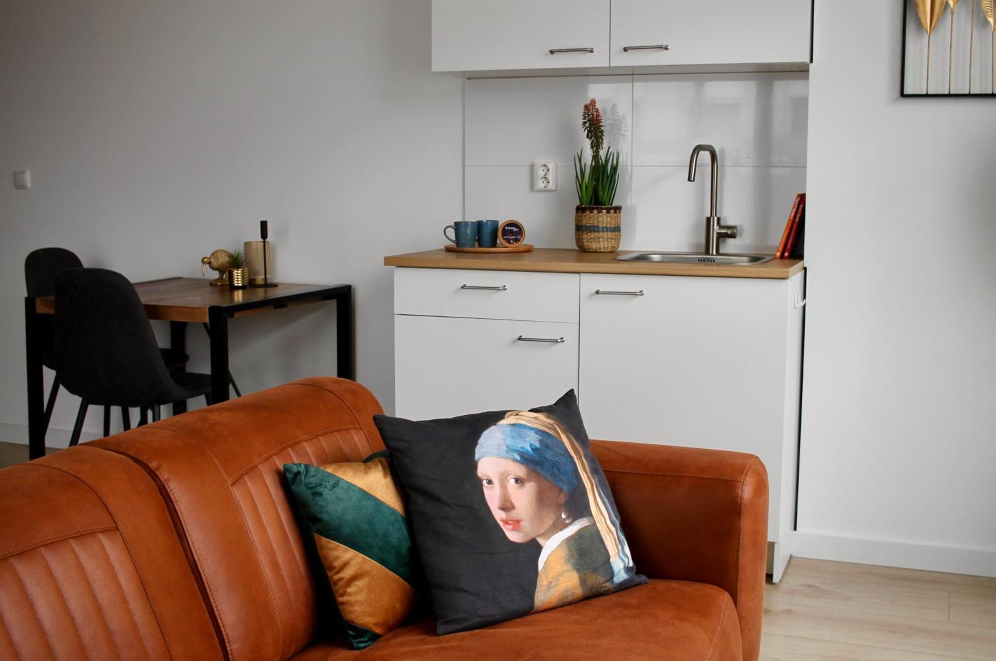 B&K Urban City Suites Tilburg Ngoại thất bức ảnh