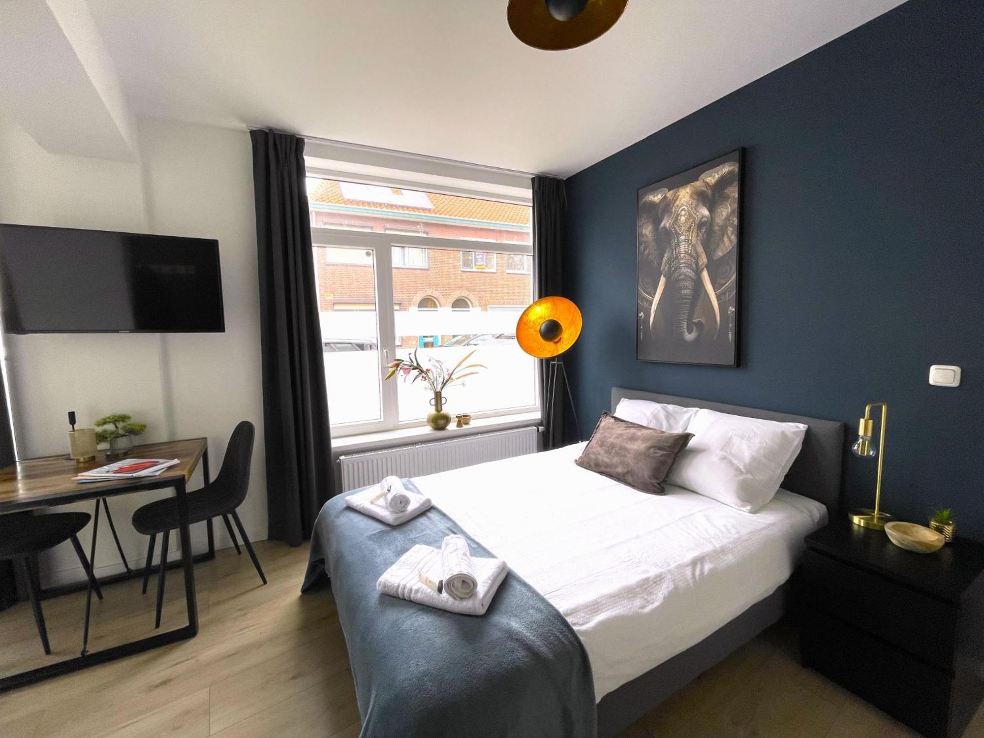 B&K Urban City Suites Tilburg Ngoại thất bức ảnh