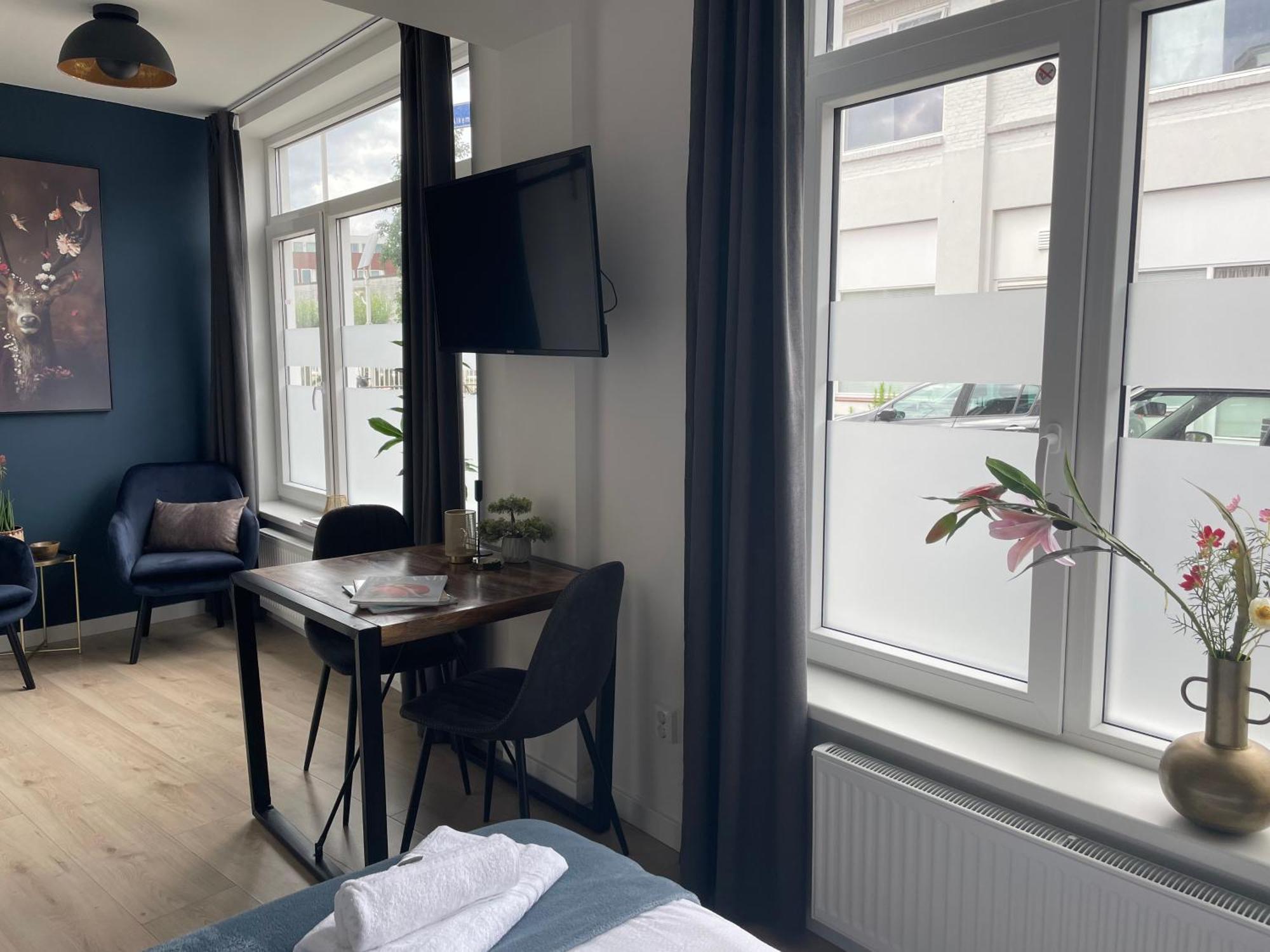 B&K Urban City Suites Tilburg Ngoại thất bức ảnh