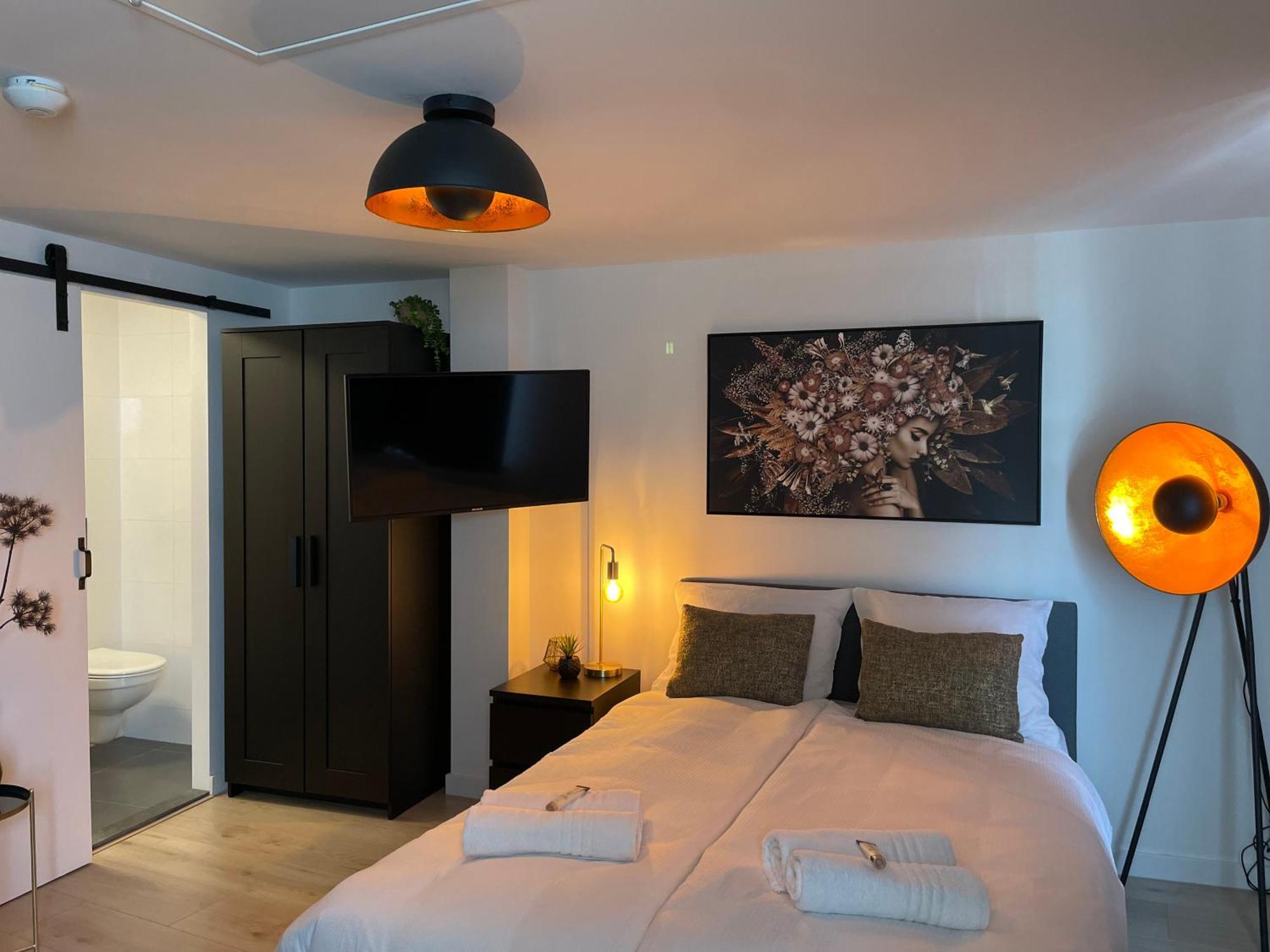 B&K Urban City Suites Tilburg Ngoại thất bức ảnh